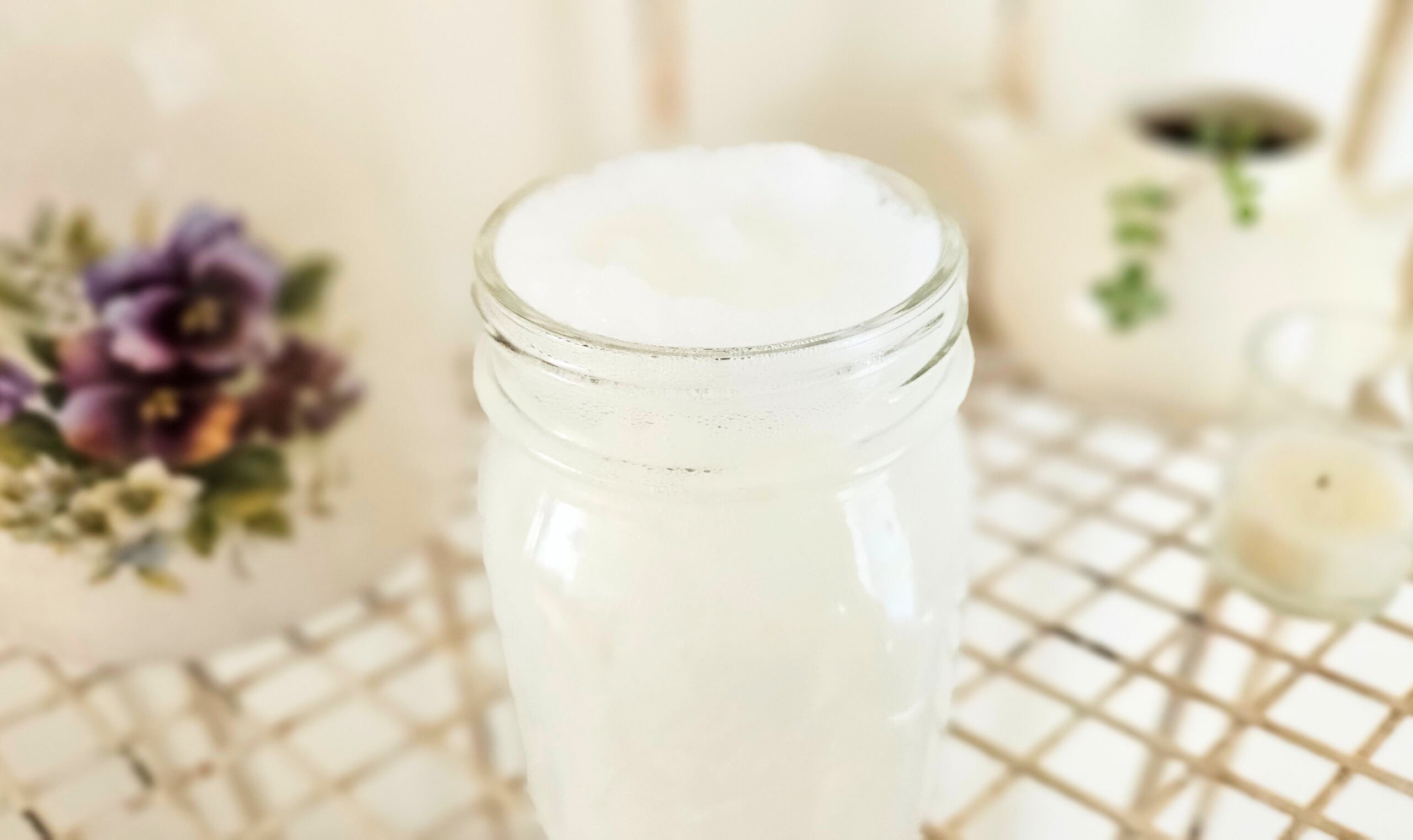 DIY cleaner. Liquid laundry detergent. Thickened after 24hrs.